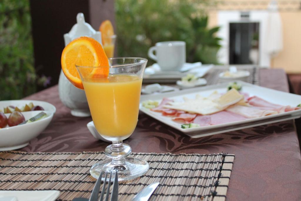 Loftotel Canet Еспорлес Екстериор снимка