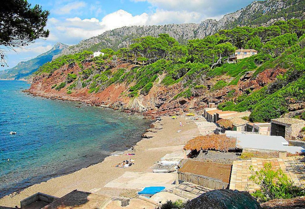 Loftotel Canet Еспорлес Екстериор снимка
